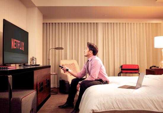 Triple Play nos quartos de hotel: internet, TV e telefone sem complicações